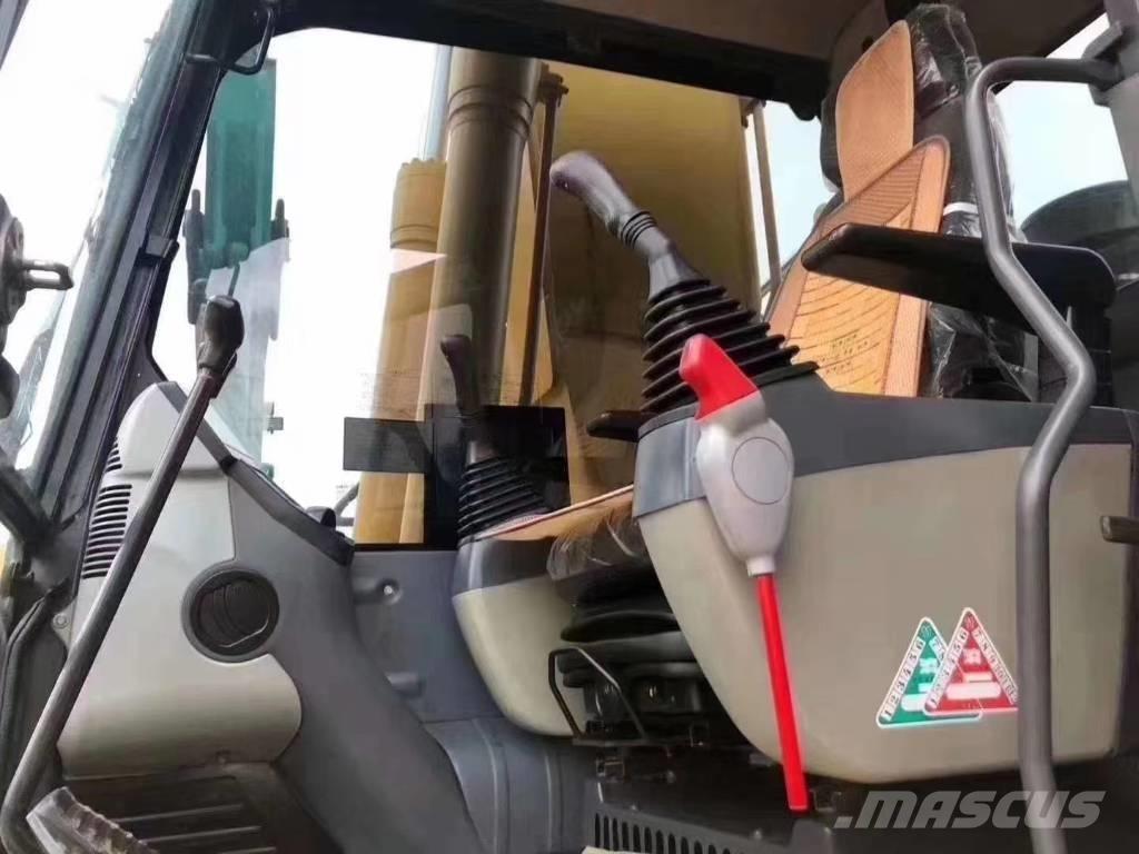 Komatsu PC 240 履带挖掘机