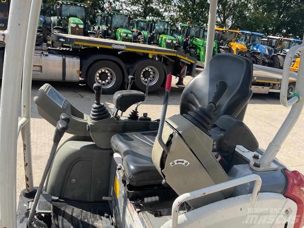Takeuchi TB 216 小型挖掘机