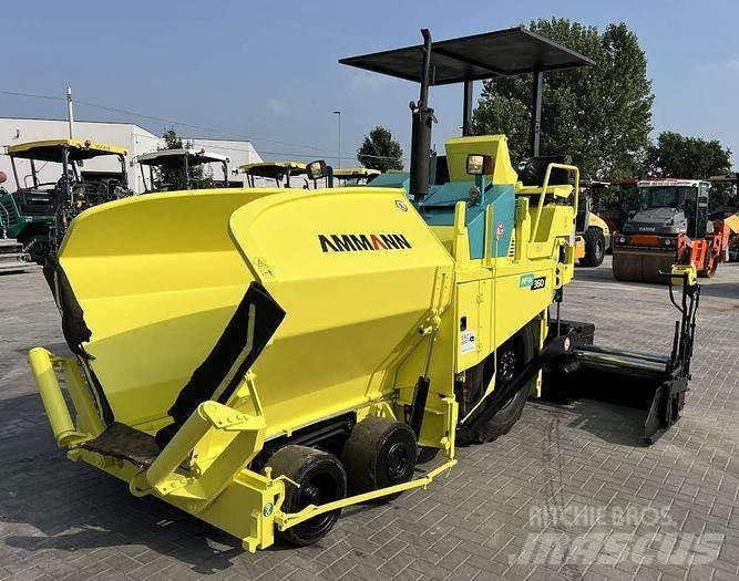 Ammann PW 350G 沥青摊铺机