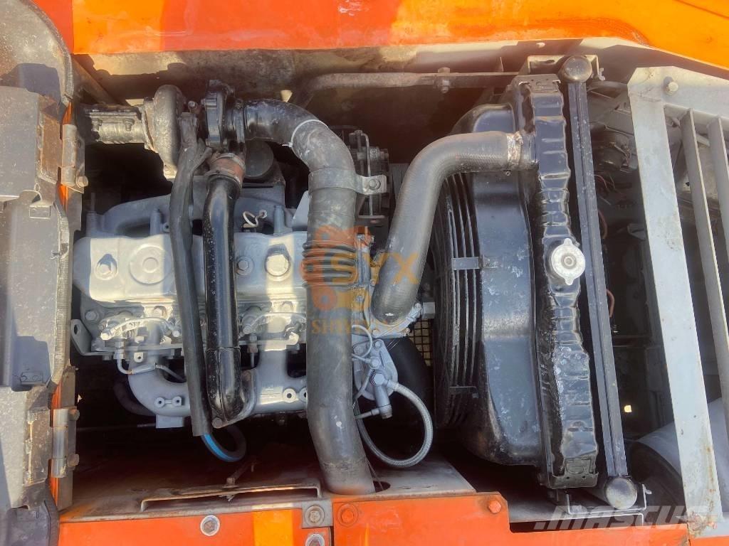 Hitachi EX 120 履带挖掘机