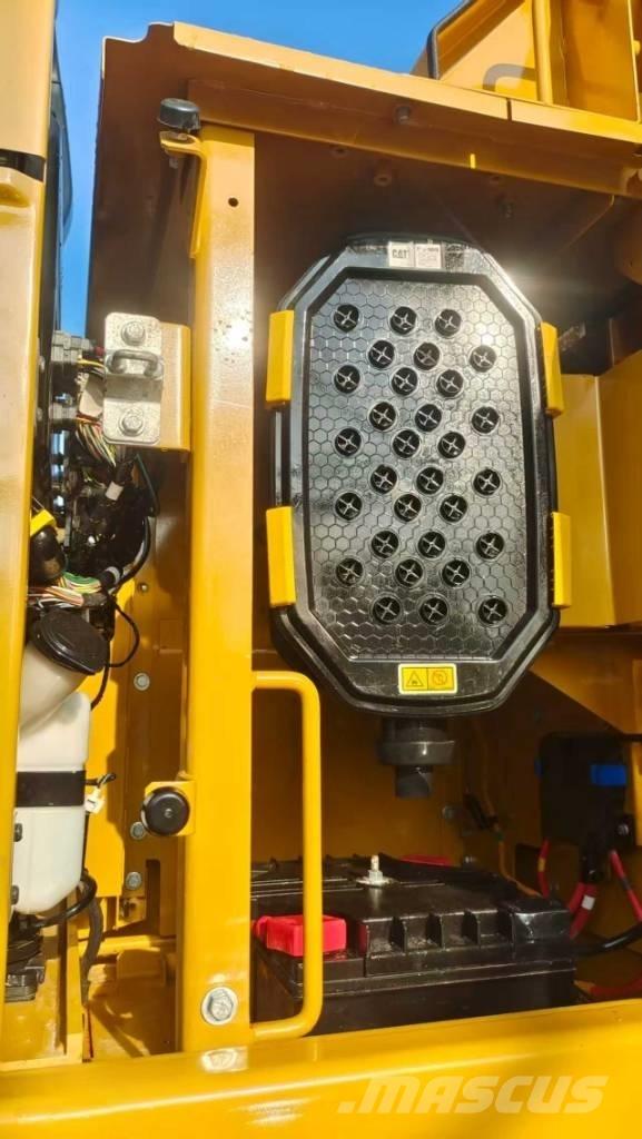 CAT 345GC 履带挖掘机