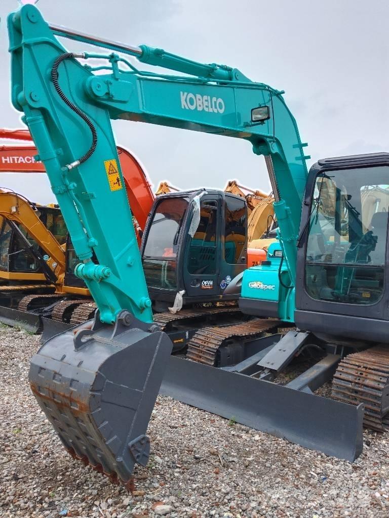 Kobelco SK 75 中型挖掘机