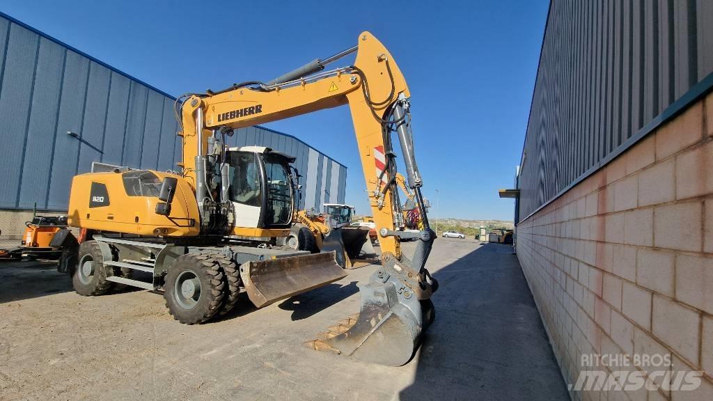 Liebherr A 920 轮式挖掘机