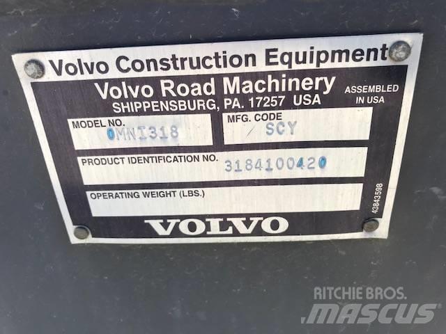 Volvo P7110 其他路面施工机械