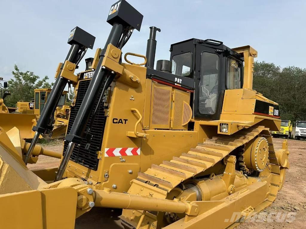 CAT D 8 R 履带式推土机
