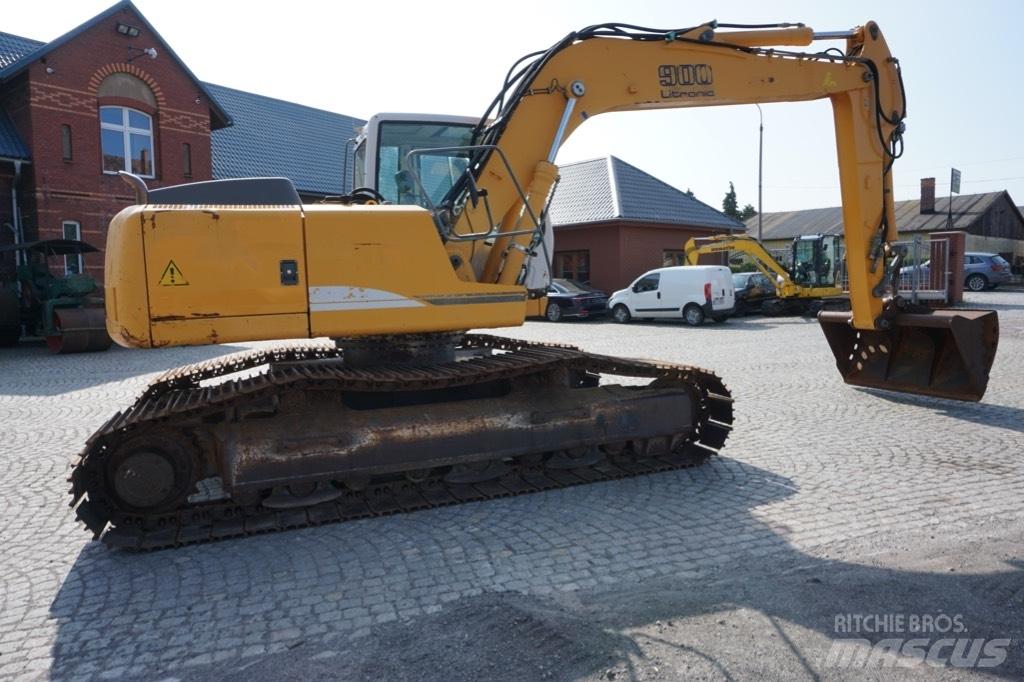 Liebherr R 900 C 履带挖掘机