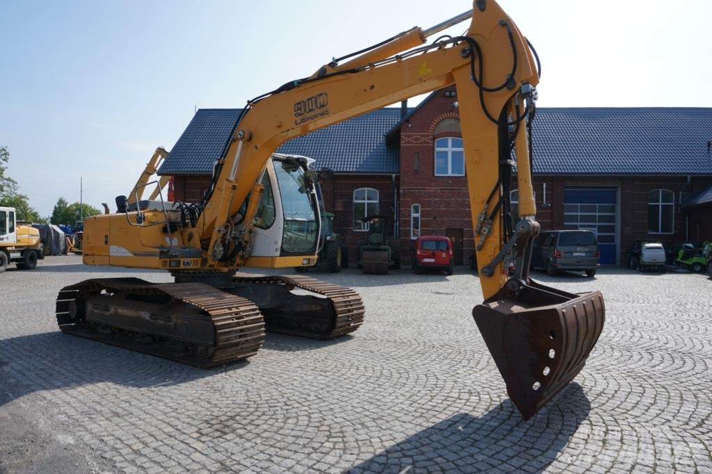 Liebherr R 900 C 履带挖掘机