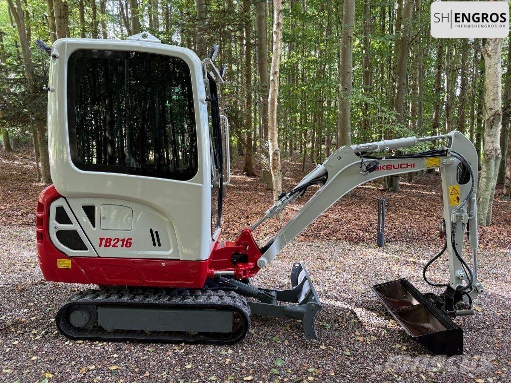 Takeuchi TB 216 小型挖掘机