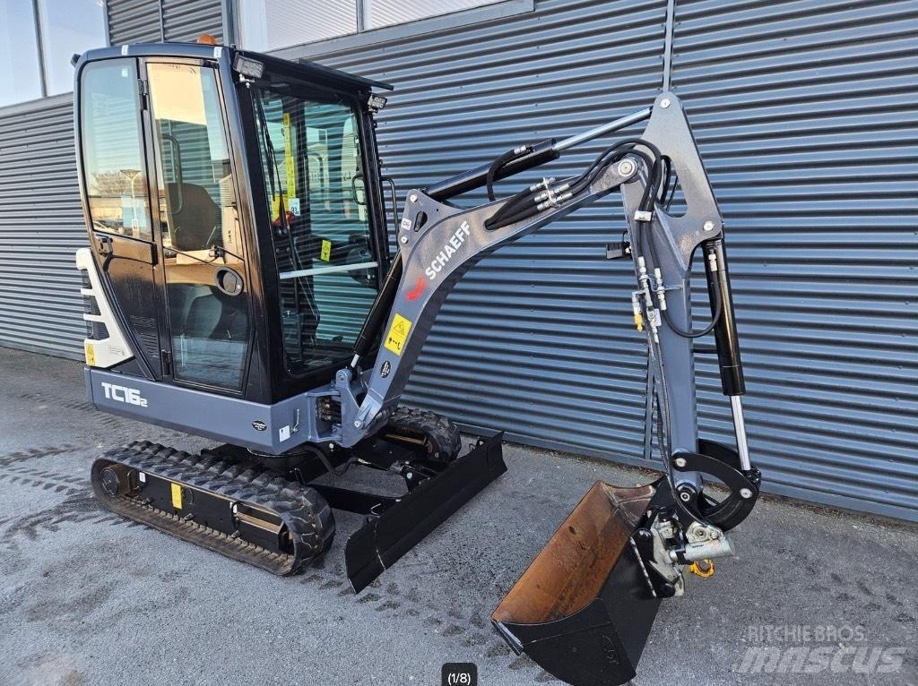 Terex tc16-2 小型挖掘机