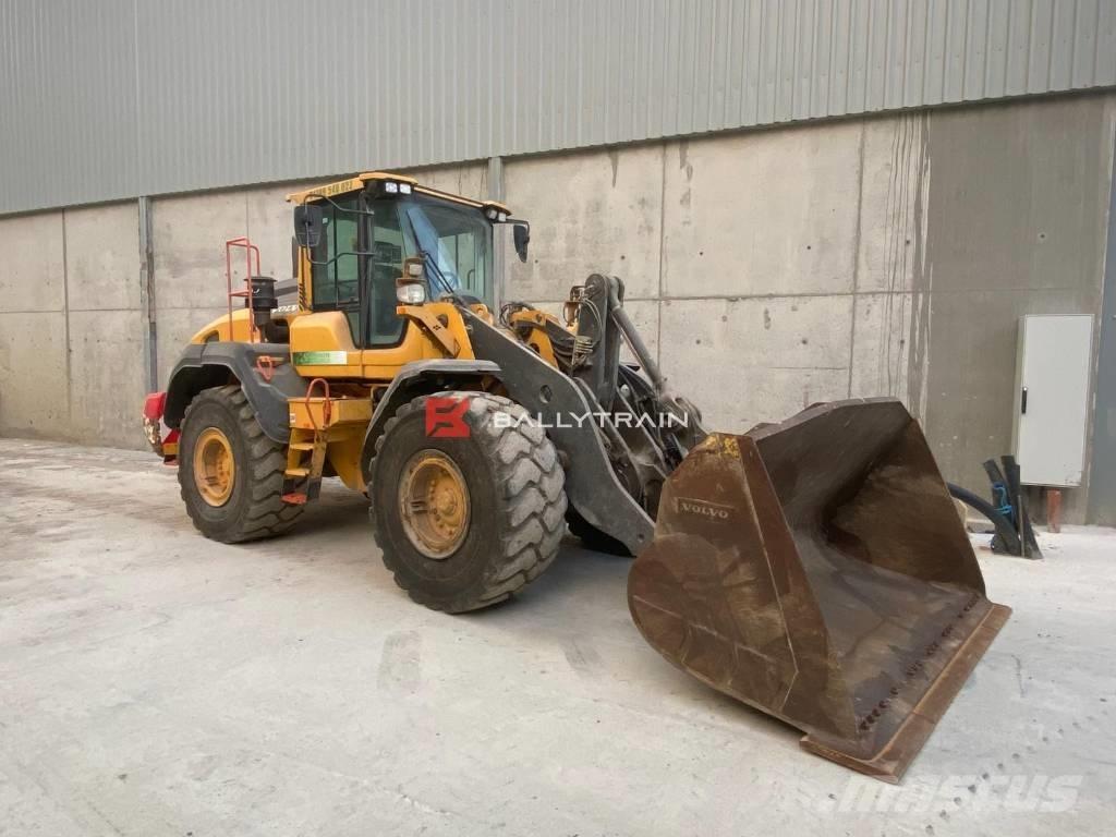 Volvo L 120 H 轮式装载机