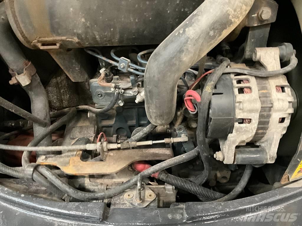 Bobcat E 25 小型挖掘机