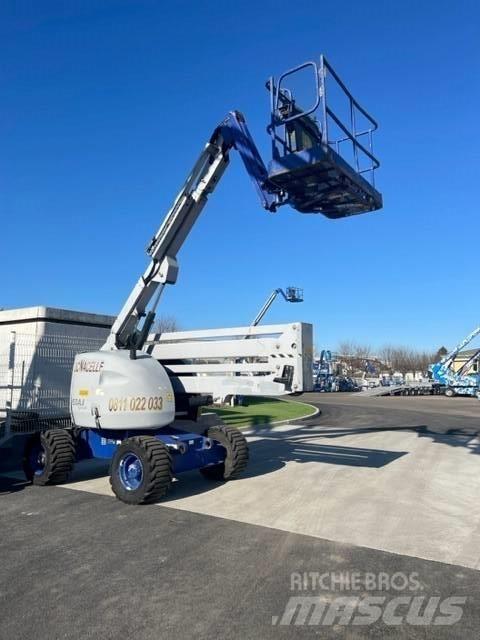 JLG 450 AJ 曲臂高空工作平台