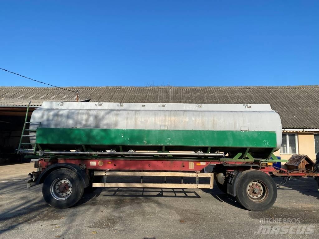 Krone AZW 18 货柜车