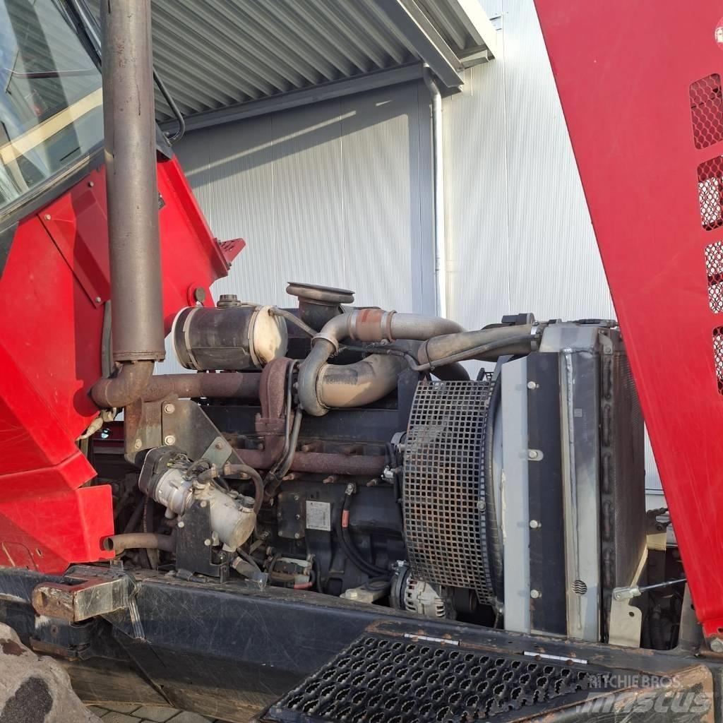 Komatsu 840.4 集运机