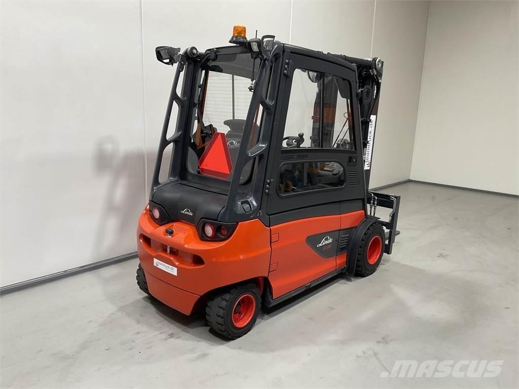 Linde E35L-01 电动叉车