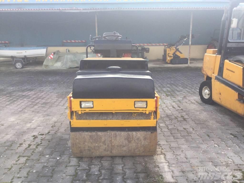 Dynapac CC 101 双轮压路机