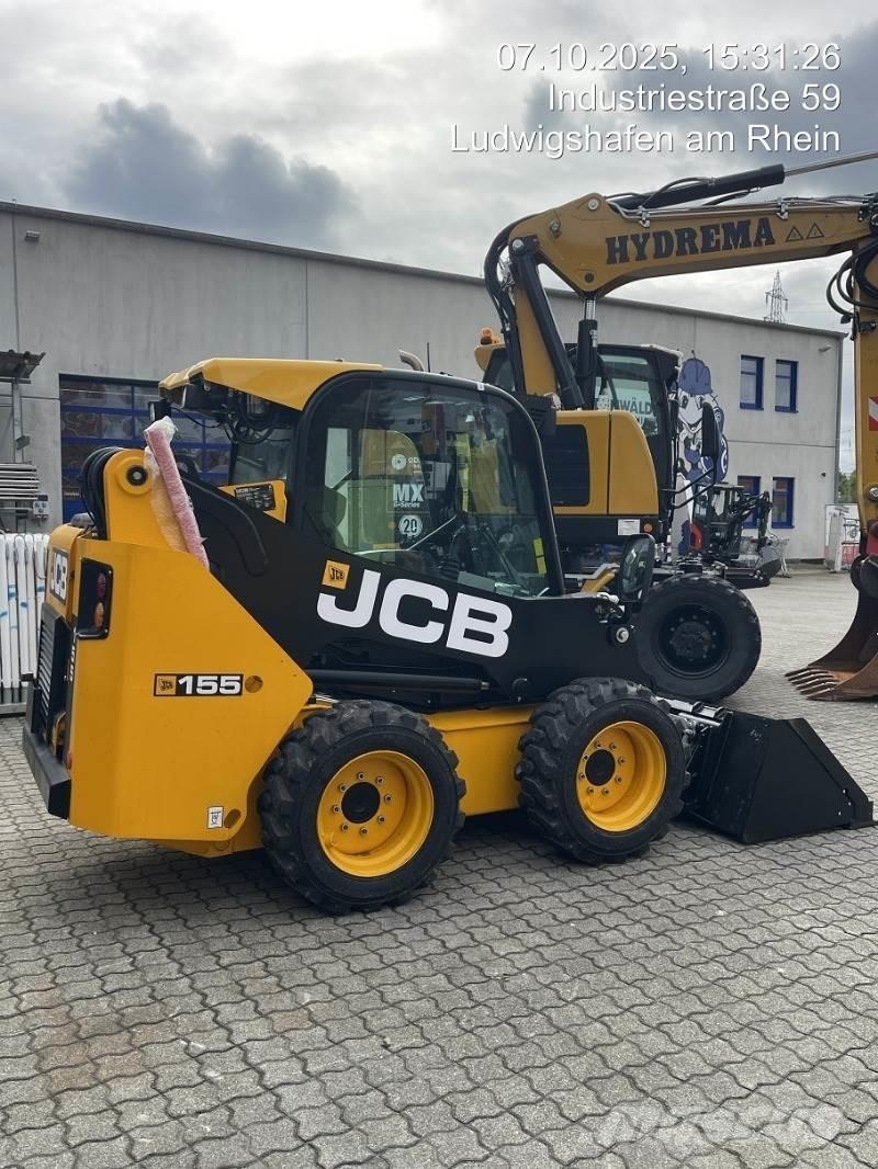JCB 155 滑移装载机