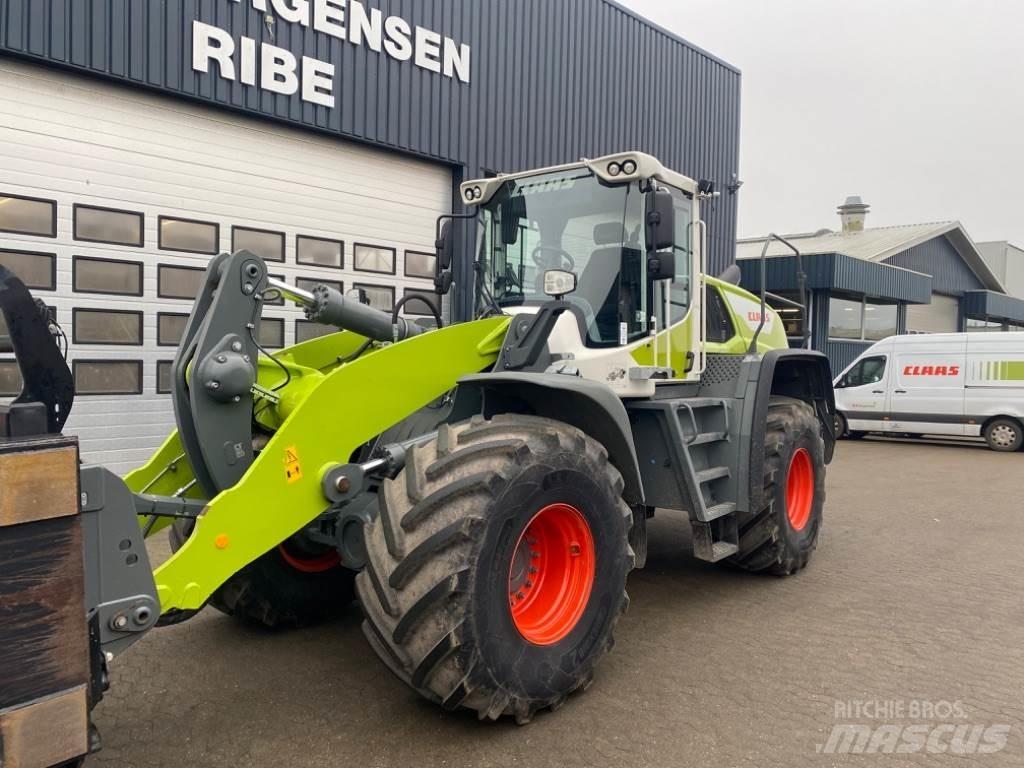 CLAAS Torion 1913 多功能装载机