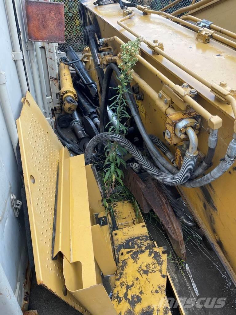 CAT 328 D LCR 履带挖掘机