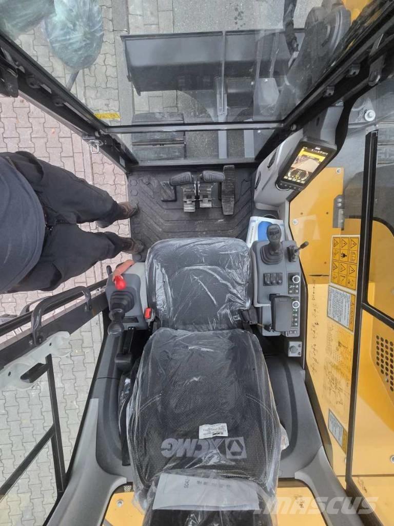 XCMG XE 80 E 小型挖掘机