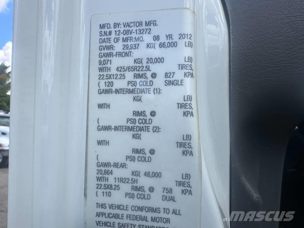 International 7500 组合/真空油槽车