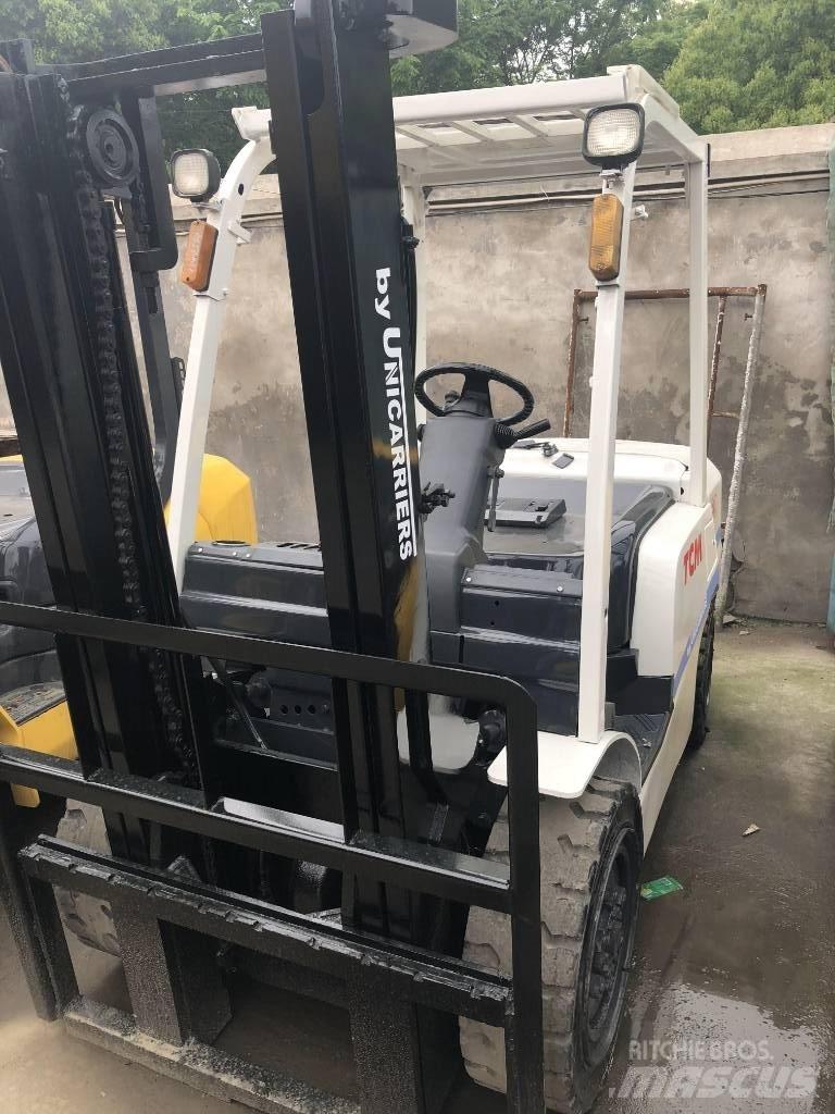 TCM 3 TON 柴油叉车