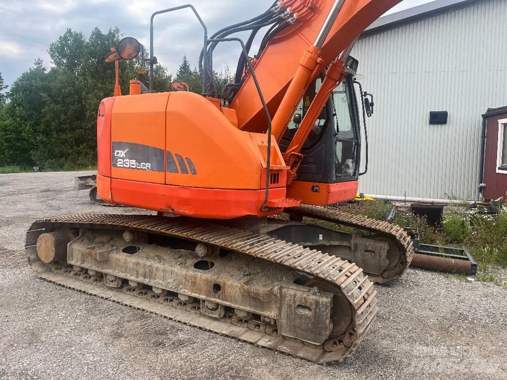 Doosan DX 235 LCR 履带挖掘机