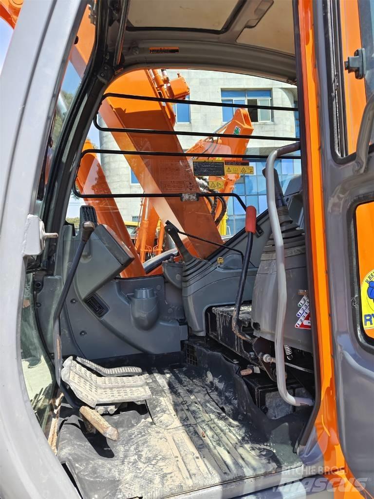 Hitachi ZX 75 履带挖掘机