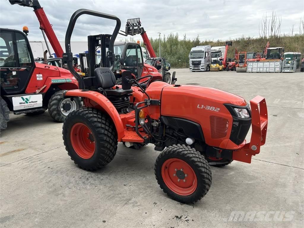 Kubota L1-382 (7325) 小型拖拉机