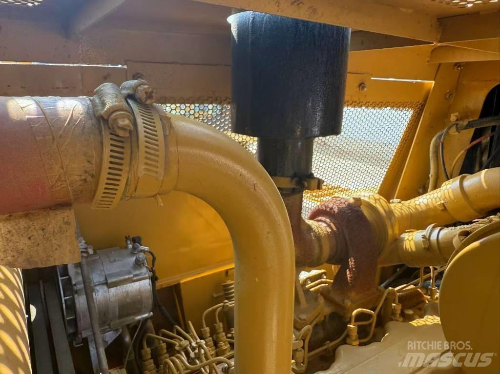 CAT D 6 G 履带式推土机