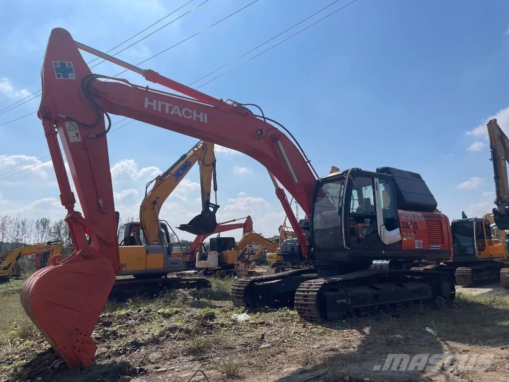 Hitachi ZX 240 履带挖掘机