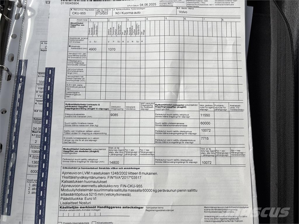Volvo FM370 6x2 起重车