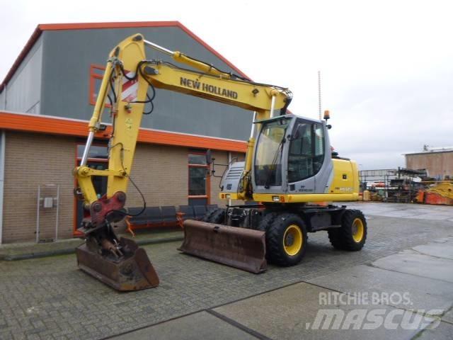 New Holland MH Plus 轮式挖掘机