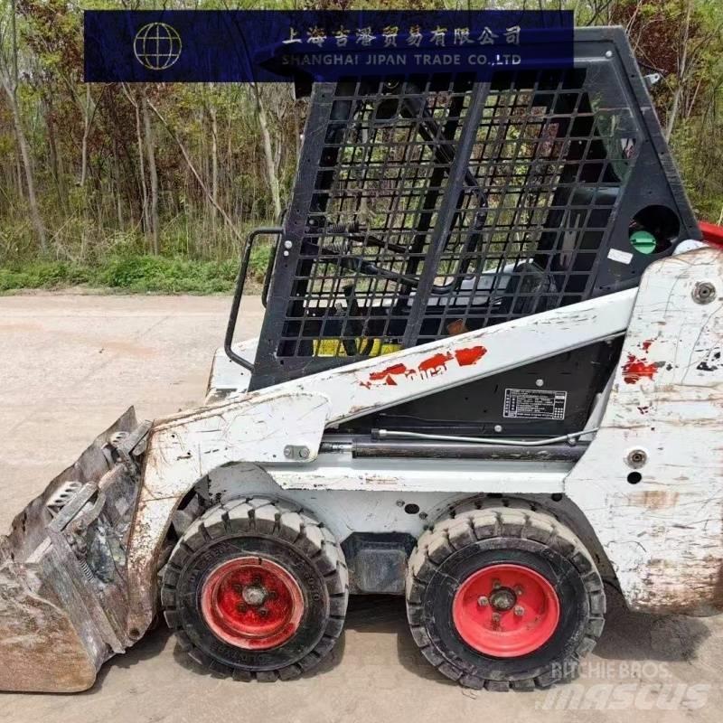 Bobcat s70 滑移装载机