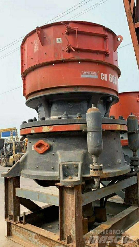 Sandvik CH660 破碎机
