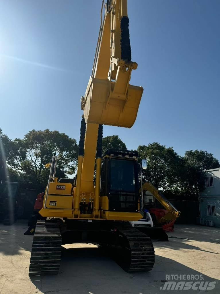 Komatsu PC 200-8 履带挖掘机