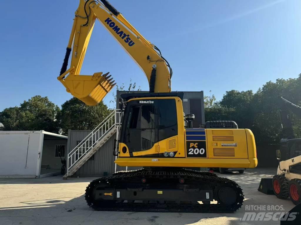 Komatsu PC 200-8 履带挖掘机