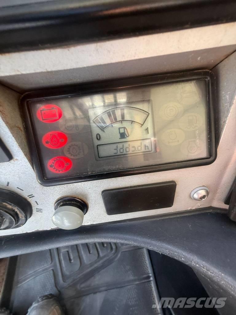 JCB 527-55 电动叉车