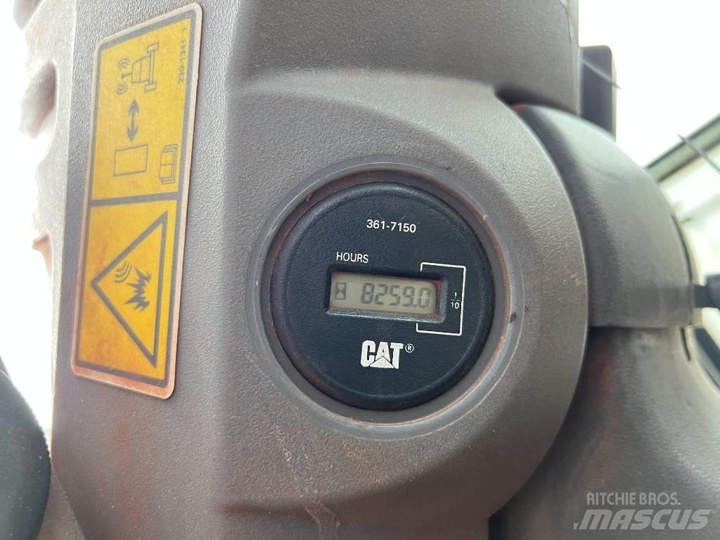 CAT CS76 XT 单轮压路机