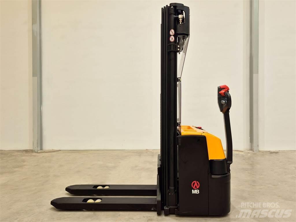  WSA161L 手推堆垛车