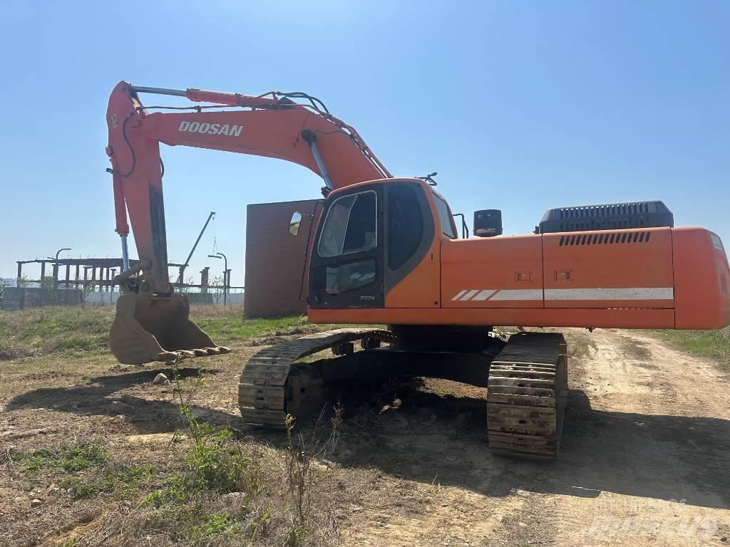 Doosan DX 380 LC 履带挖掘机