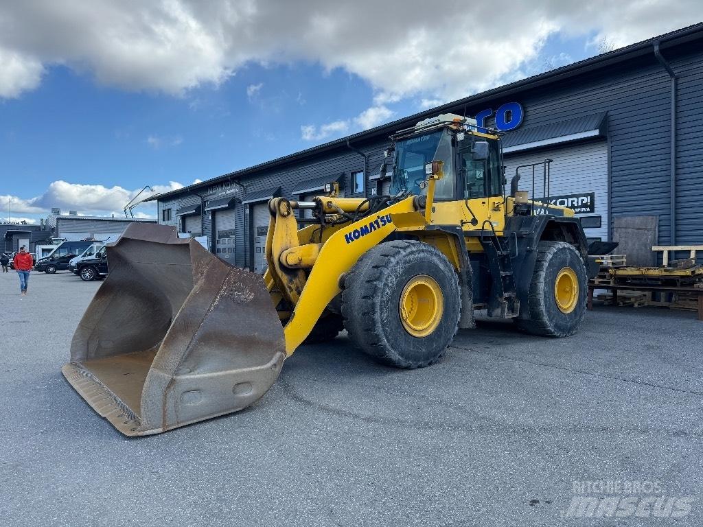 Komatsu WA 480 轮式装载机