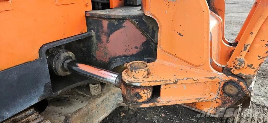 Takeuchi TB 068 小型挖掘机