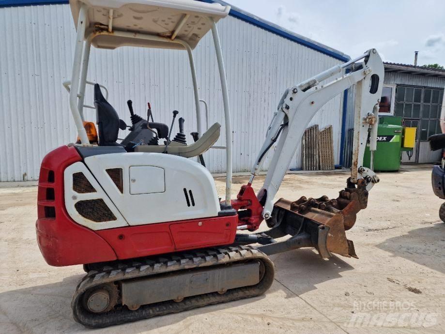 Takeuchi TB216 小型挖掘机
