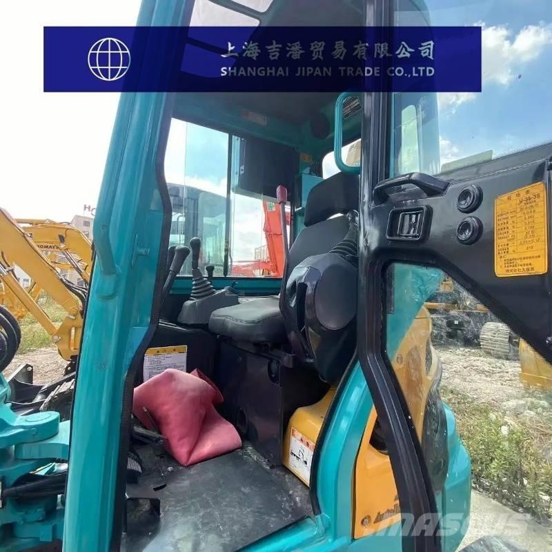 Kubota U 35 小型挖掘机