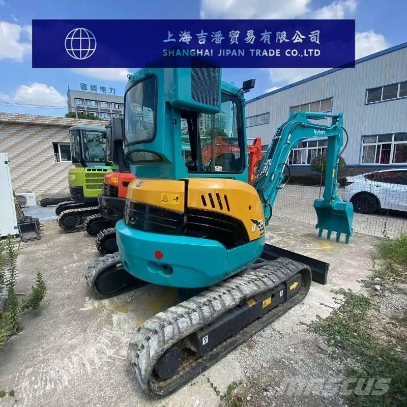 Kubota U 35 小型挖掘机