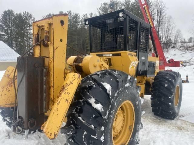 CAT 518 C 粉碎机