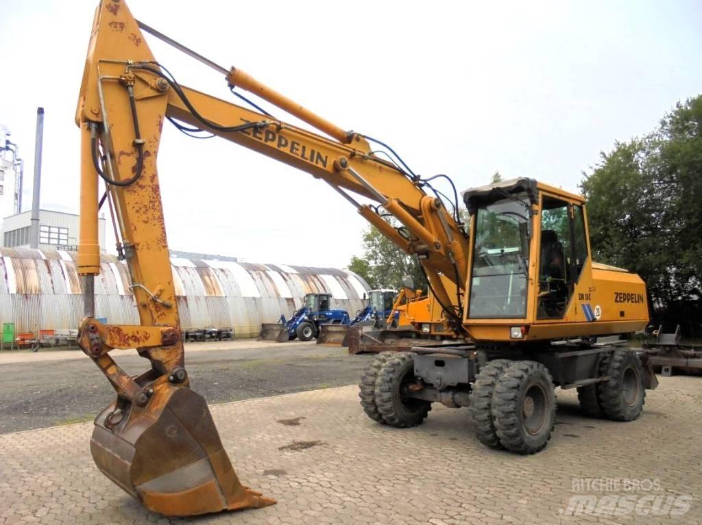 Zeppelin ZM 15 C 轮式挖掘机