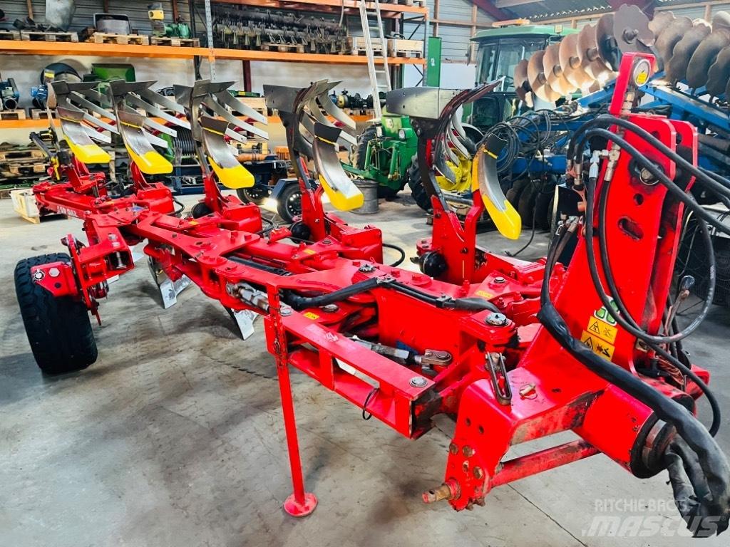Pöttinger Servo 45 S 双向犁