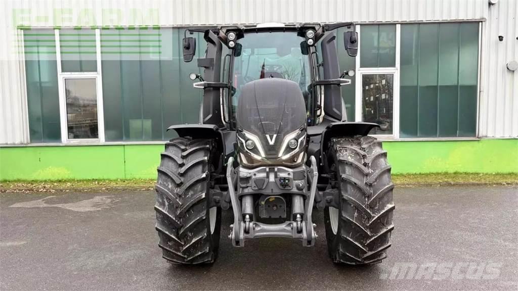 Valtra q 285 拖拉机/农用车
